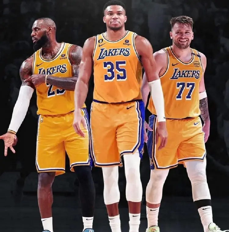 爱游戏官方入口-河套雄鹿队击败钱塘雄鹿队，举重锦标赛上演裁判判罚引热议！豪门底蕴再次显现的简单介绍