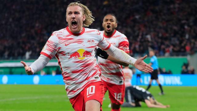 爱游戏官网-转折点亚特兰大绝杀压哨，德国杯窗口期攻防权衡，引发热议，赛季目标并未改变的简单介绍